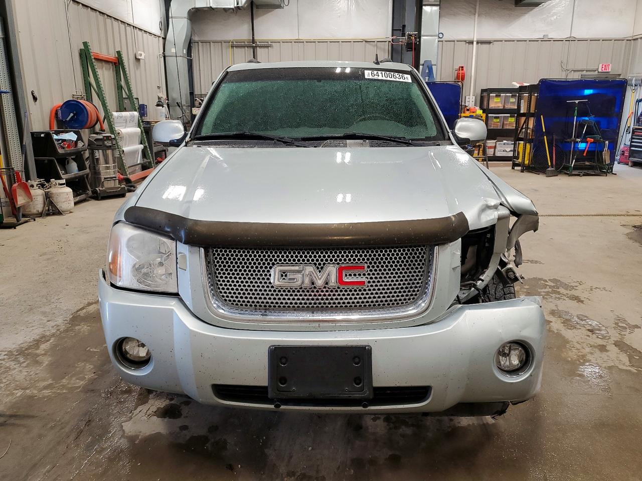 2008 Gmc Envoy Denali Silver vin: 1GKET63M082242189