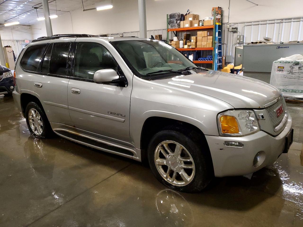 2006 Gmc Envoy Denali Silver vin: 1GKET63M162266787