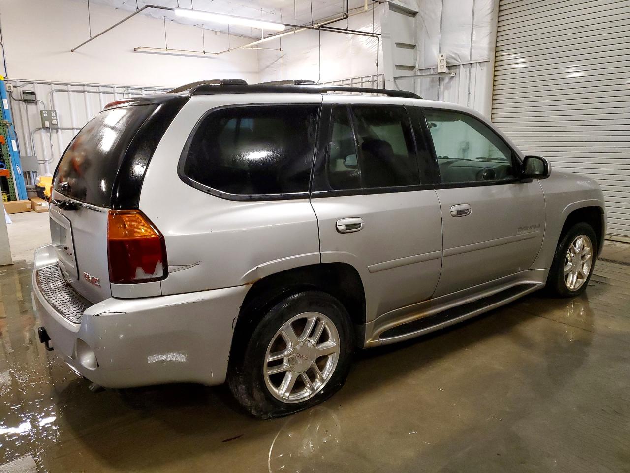 2006 Gmc Envoy Denali Silver vin: 1GKET63M162266787