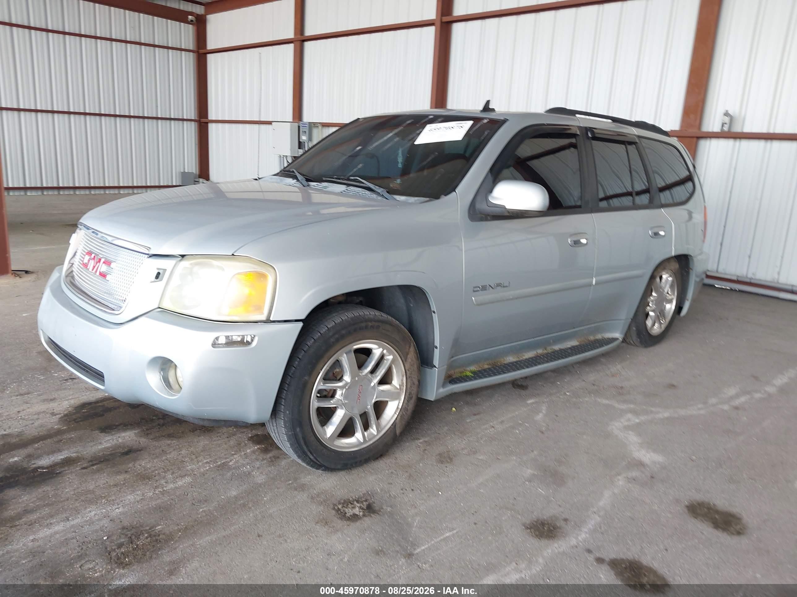 2007 Gmc Envoy Denali Silver vin: 1GKET63M172257668