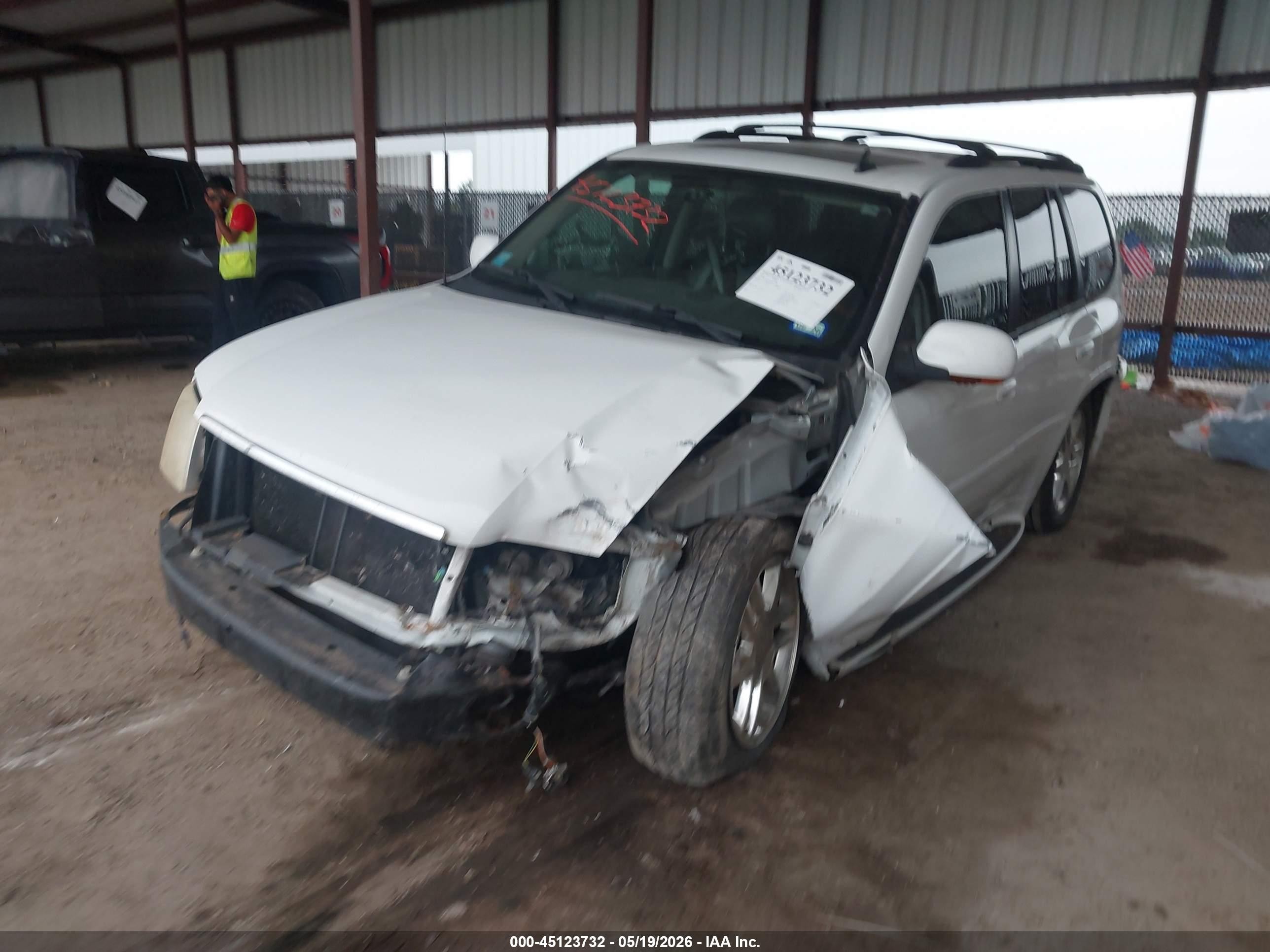 2006 Gmc Envoy Denali White vin: 1GKET63M262117188