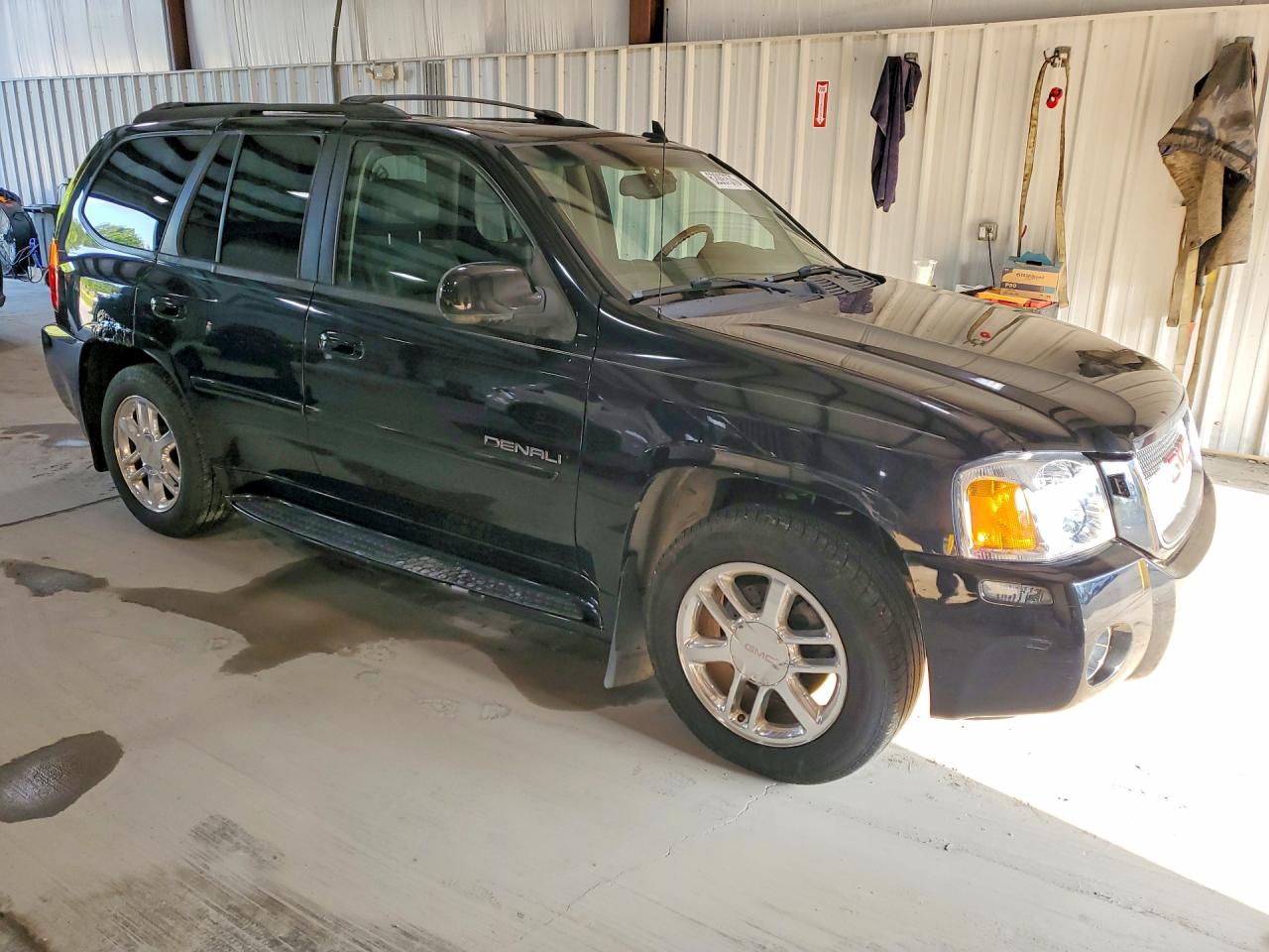 2008 Gmc Envoy Denali Black vin: 1GKET63M282137332