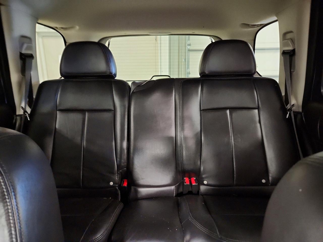 2008 Gmc Envoy Denali Gray vin: 1GKET63M382115842