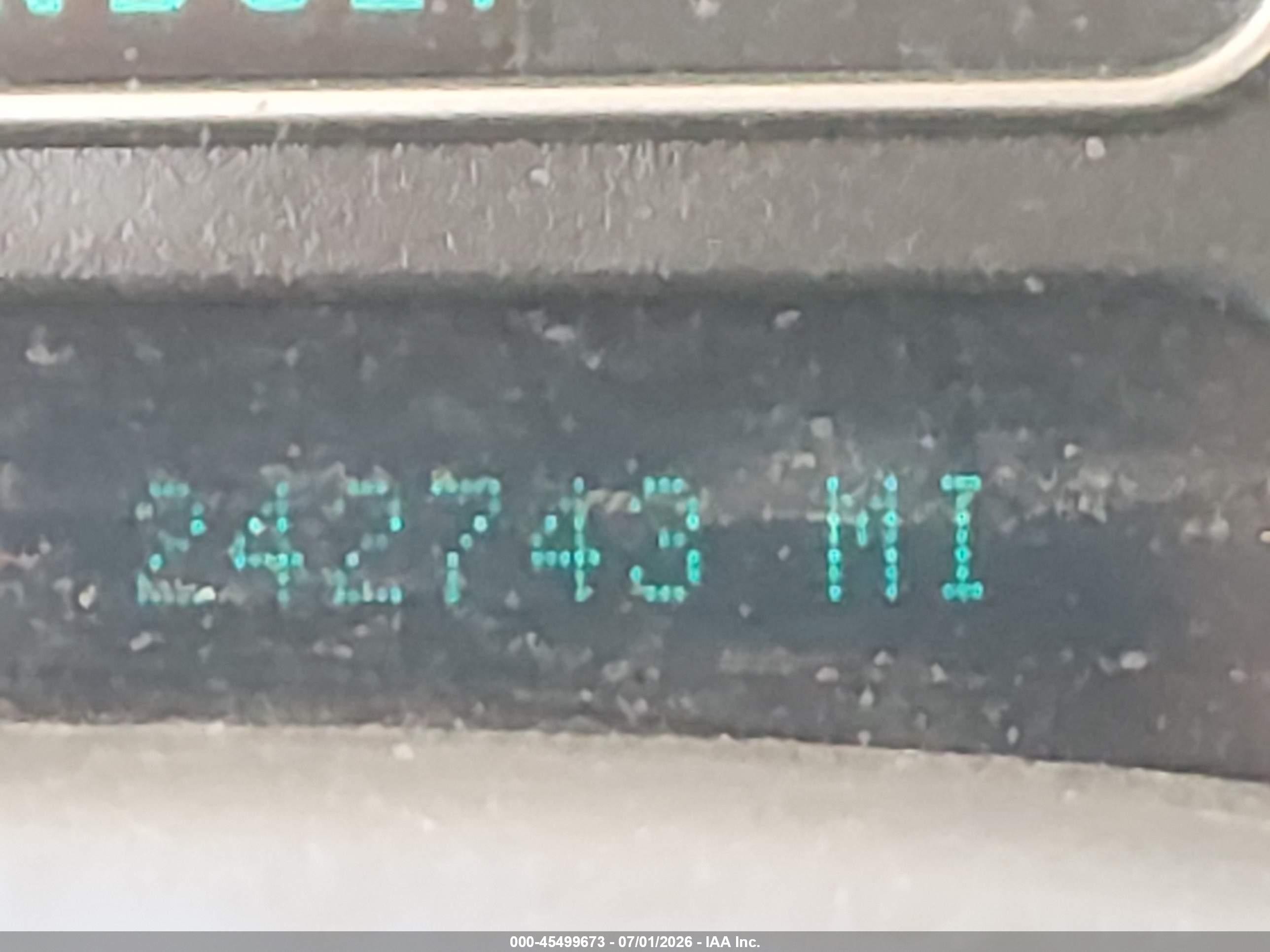 2005 Gmc Envoy Denali Silver vin: 1GKET63M552315925