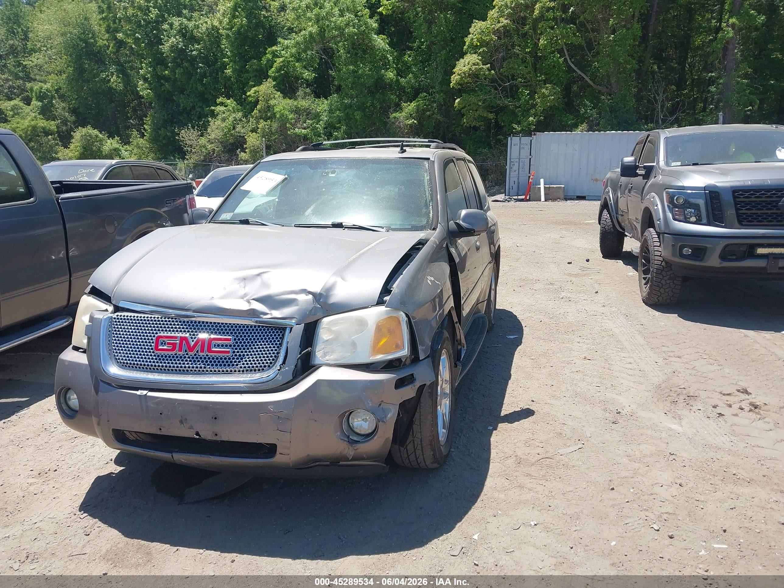 2006 Gmc Envoy Denali Gray vin: 1GKET63M862213441