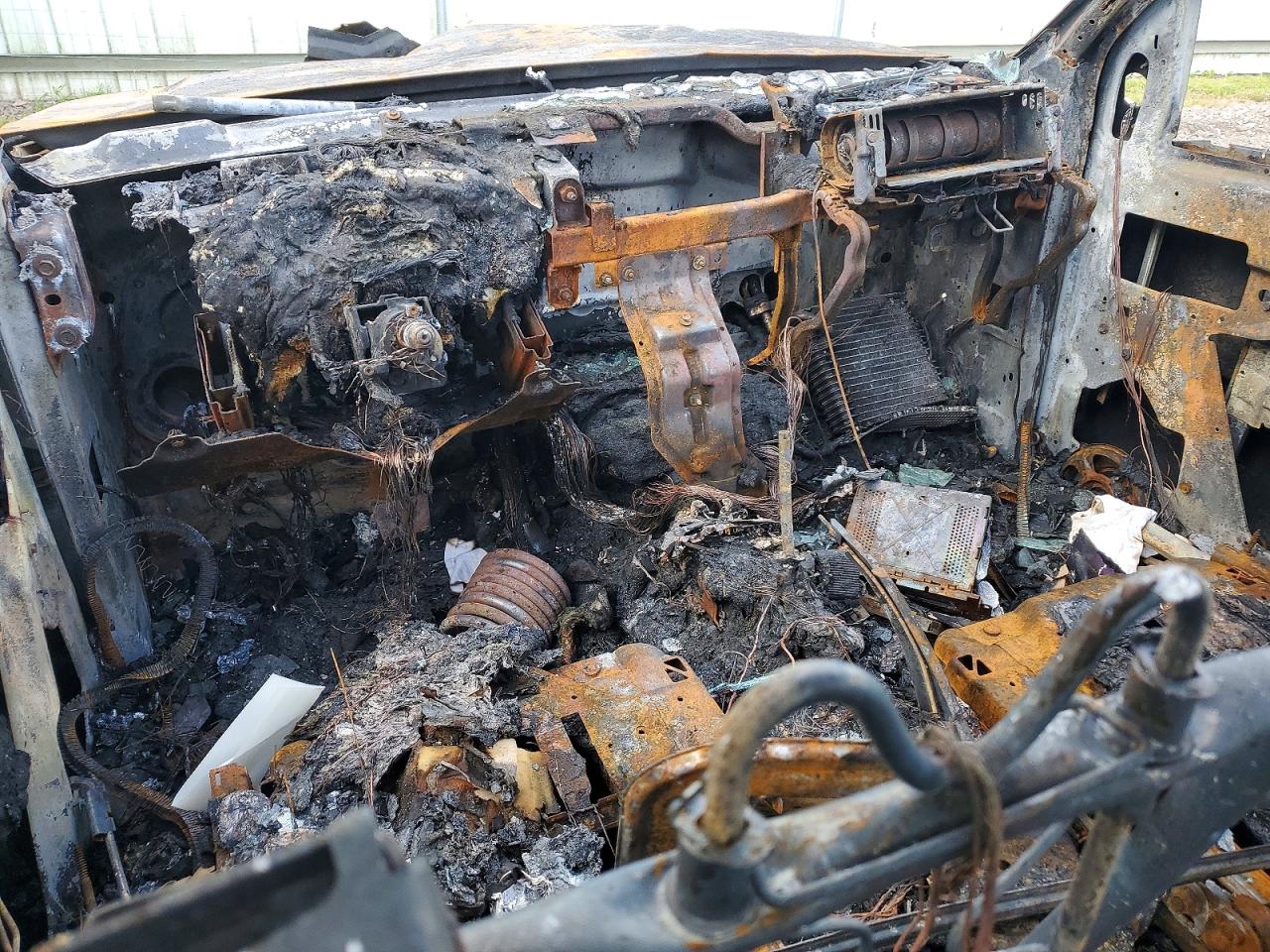 2006 Gmc Envoy Denali Burn vin: 1GKET63M862215271