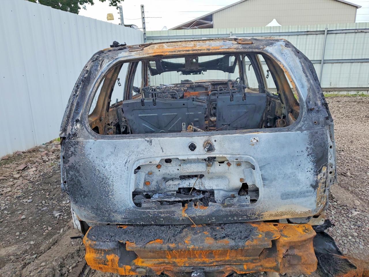 2006 Gmc Envoy Denali Burn vin: 1GKET63M862215271
