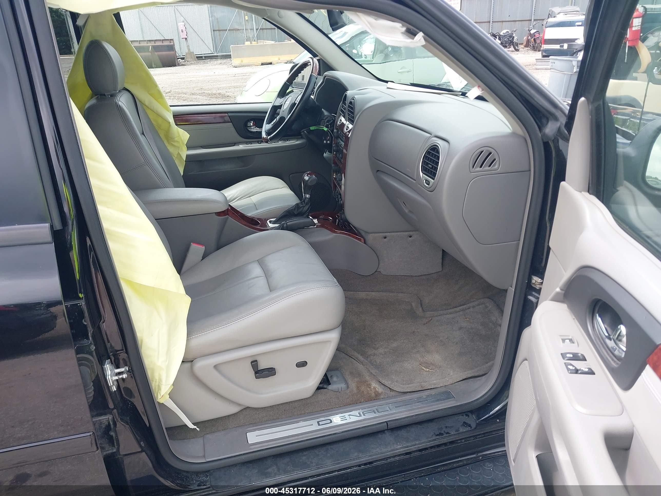 2006 Gmc Envoy Xl Denali Black vin: 1GKET66M066129683