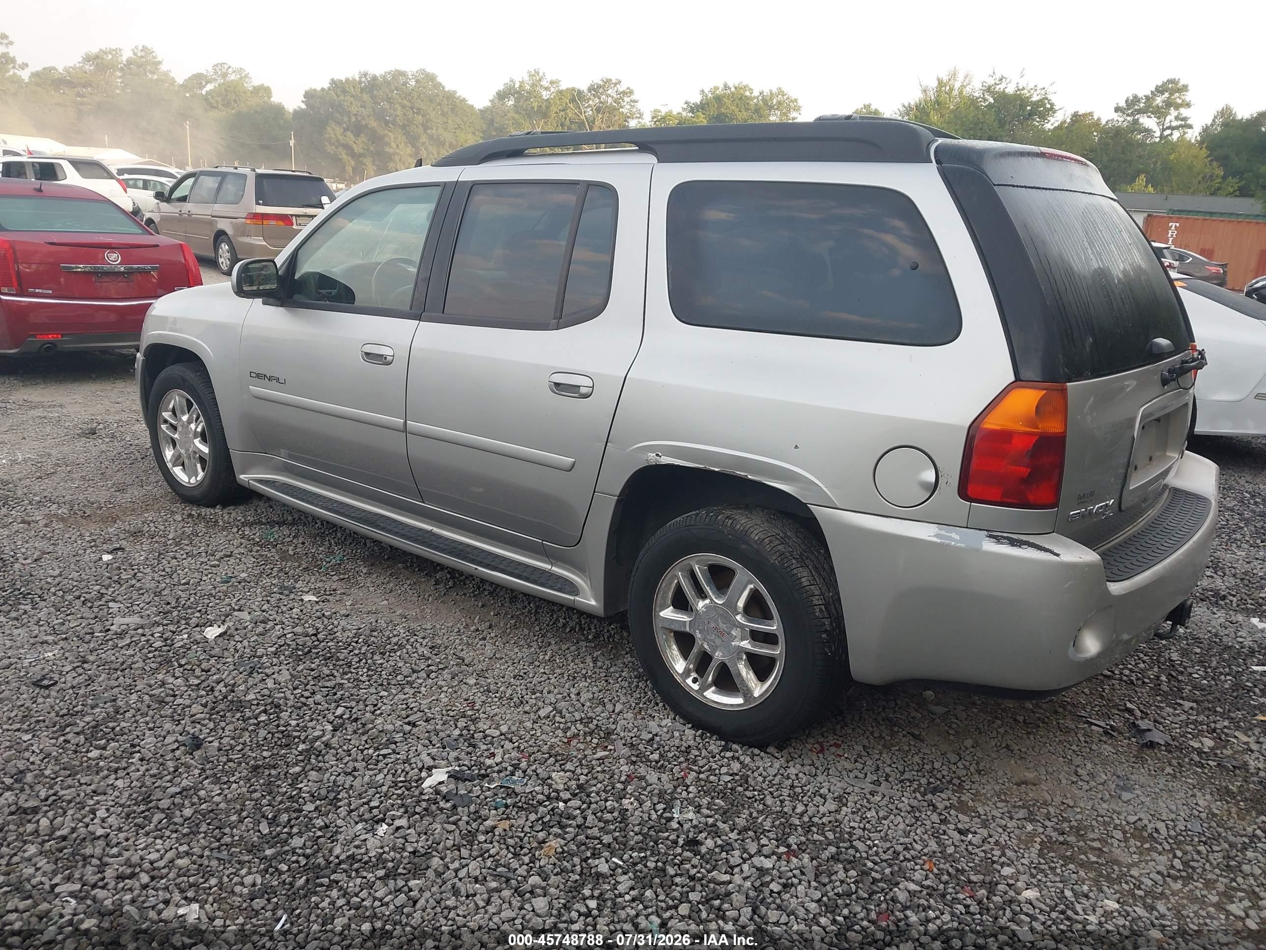 2006 Gmc Envoy Xl Denali Silver vin: 1GKET66M166102024