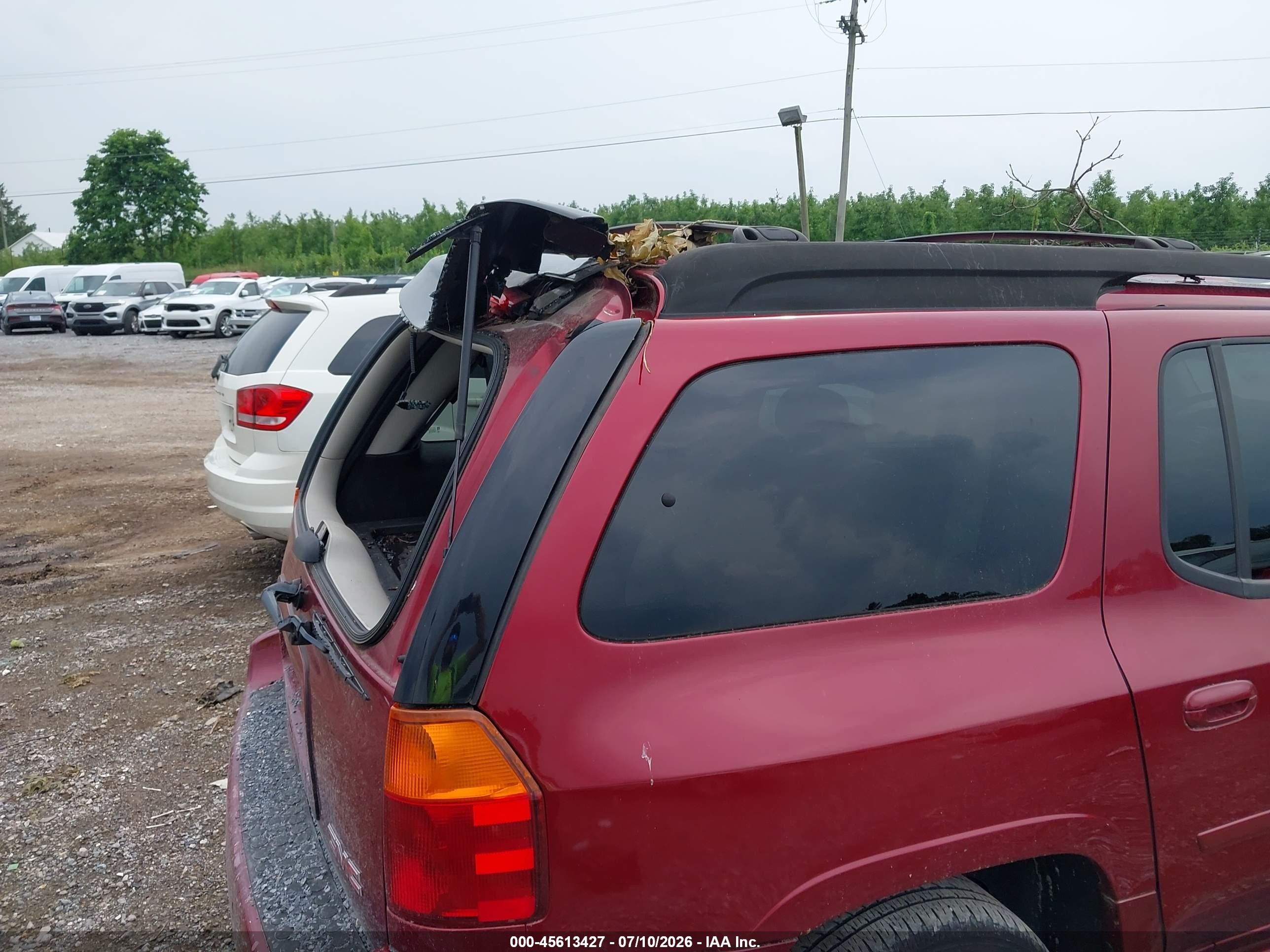 2006 Gmc Envoy Xl Denali Red vin: 1GKET66M366135607