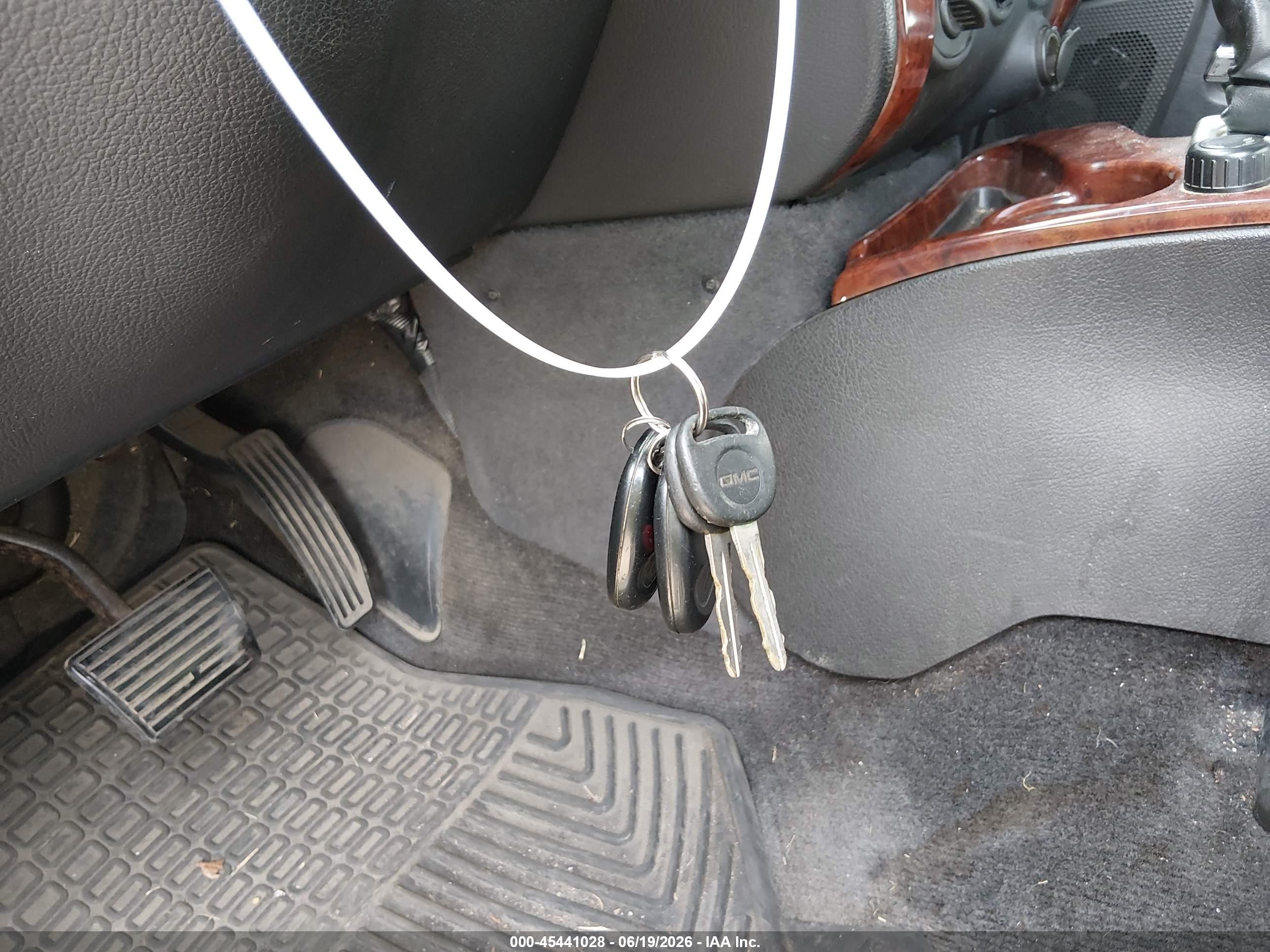 2006 Gmc Envoy Xl Denali Красный vin: 1GKET66MX66102913