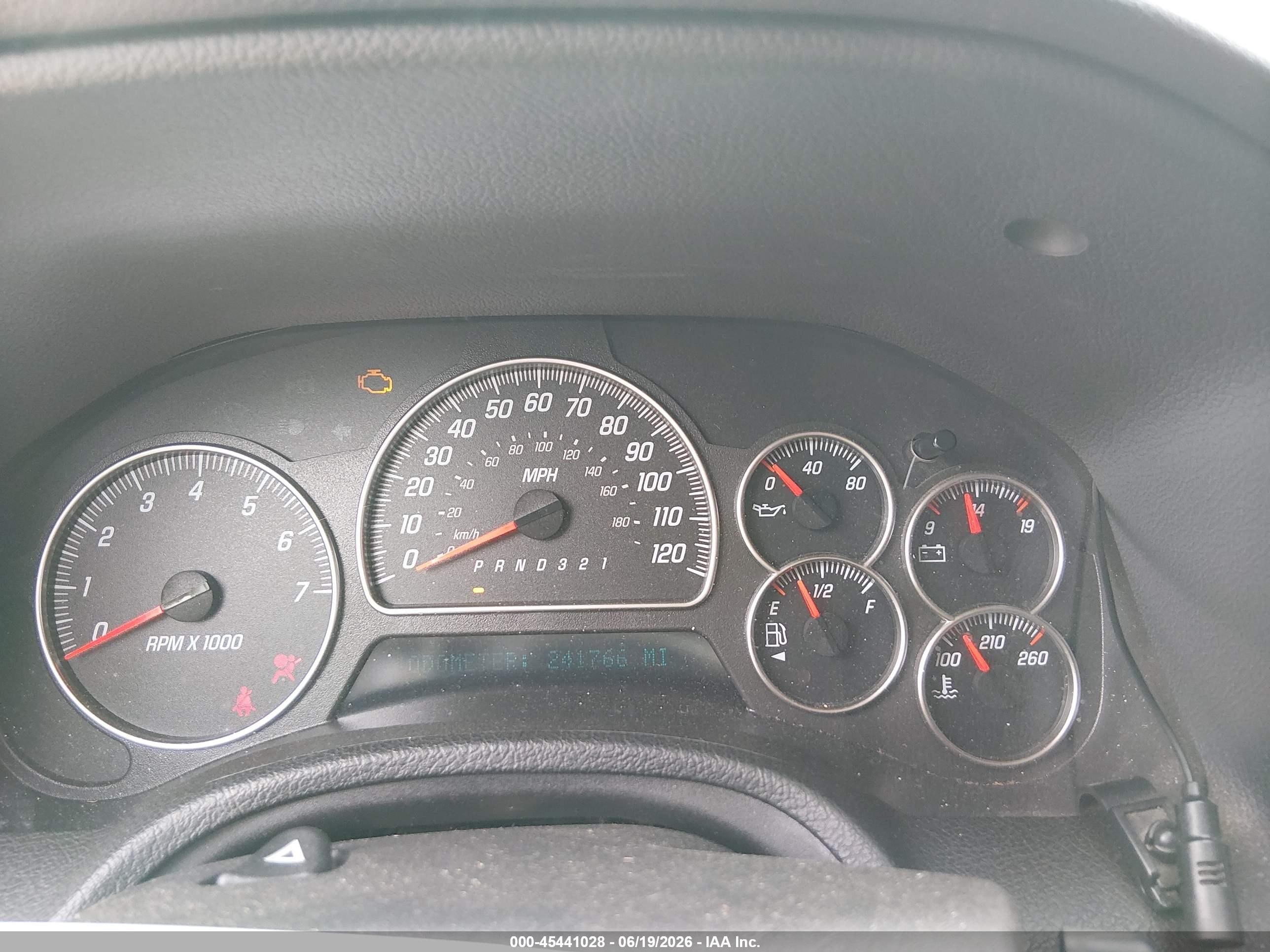 2006 Gmc Envoy Xl Denali Красный vin: 1GKET66MX66102913
