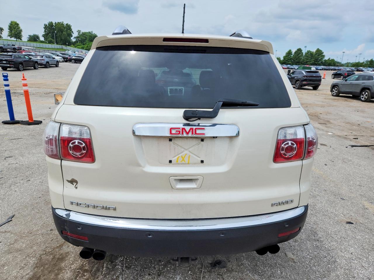 2009 Gmc Acadia Slt-2 White vin: 1GKEV33DX9J135084