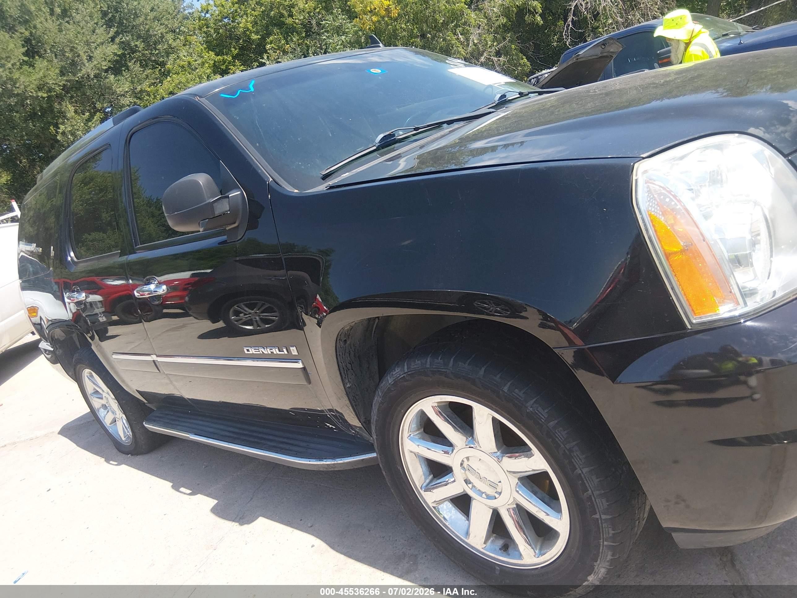 2009 Gmc Yukon Denali Denali Black vin: 1GKFC03229R199323