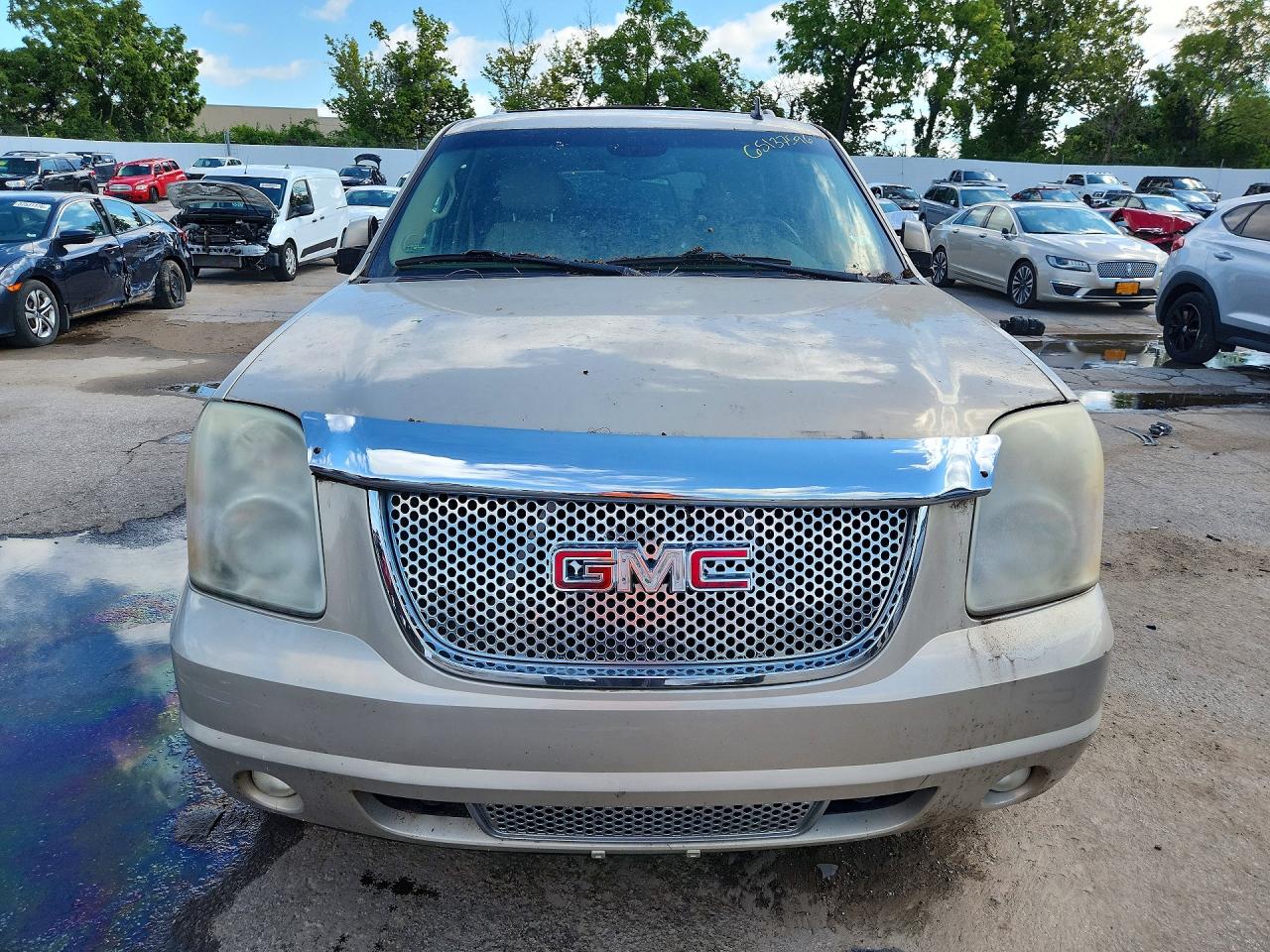 2009 Gmc Yukon Denali Beige vin: 1GKFC03269R229102