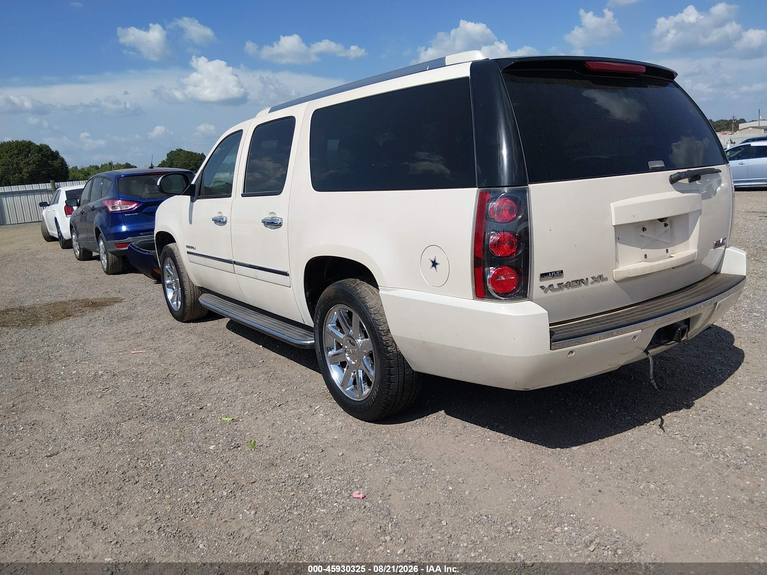 2009 Gmc Yukon Xl Denali Denali White vin: 1GKFC06209R296144