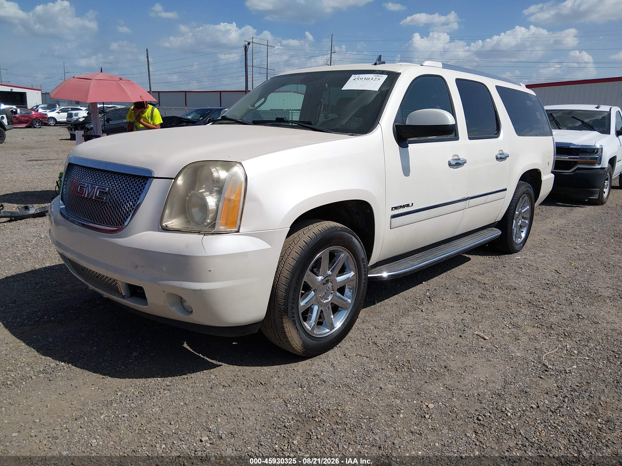 2009 Gmc Yukon Xl Denali Denali White vin: 1GKFC06209R296144