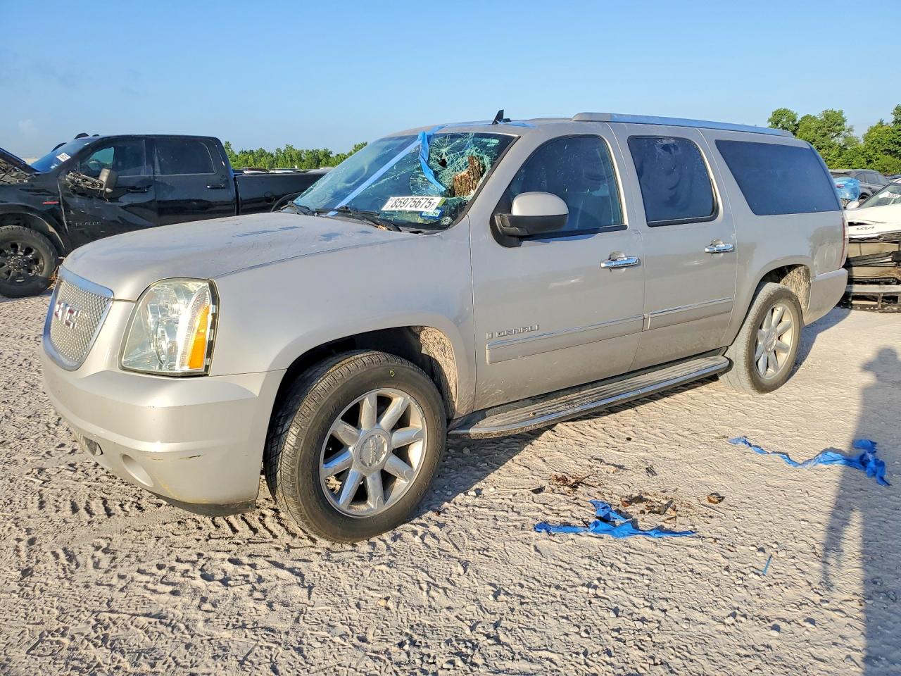 2009 Gmc Yukon Xl Denali Tan vin: 1GKFC06299R180263