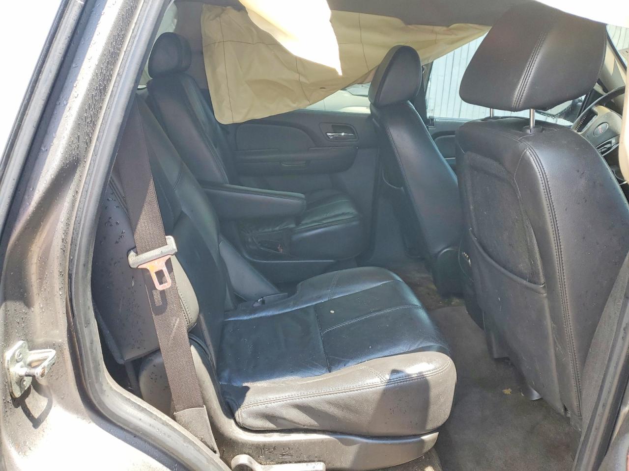 2008 Gmc Yukon Tan vin: 1GKFC13008R225050