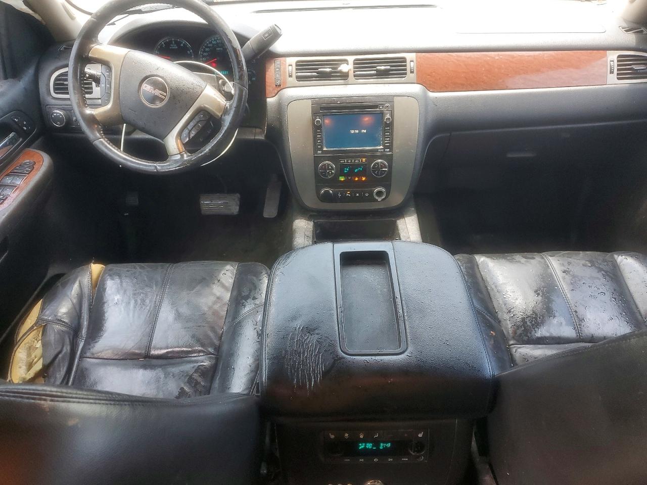 2008 Gmc Yukon Tan vin: 1GKFC13008R225050