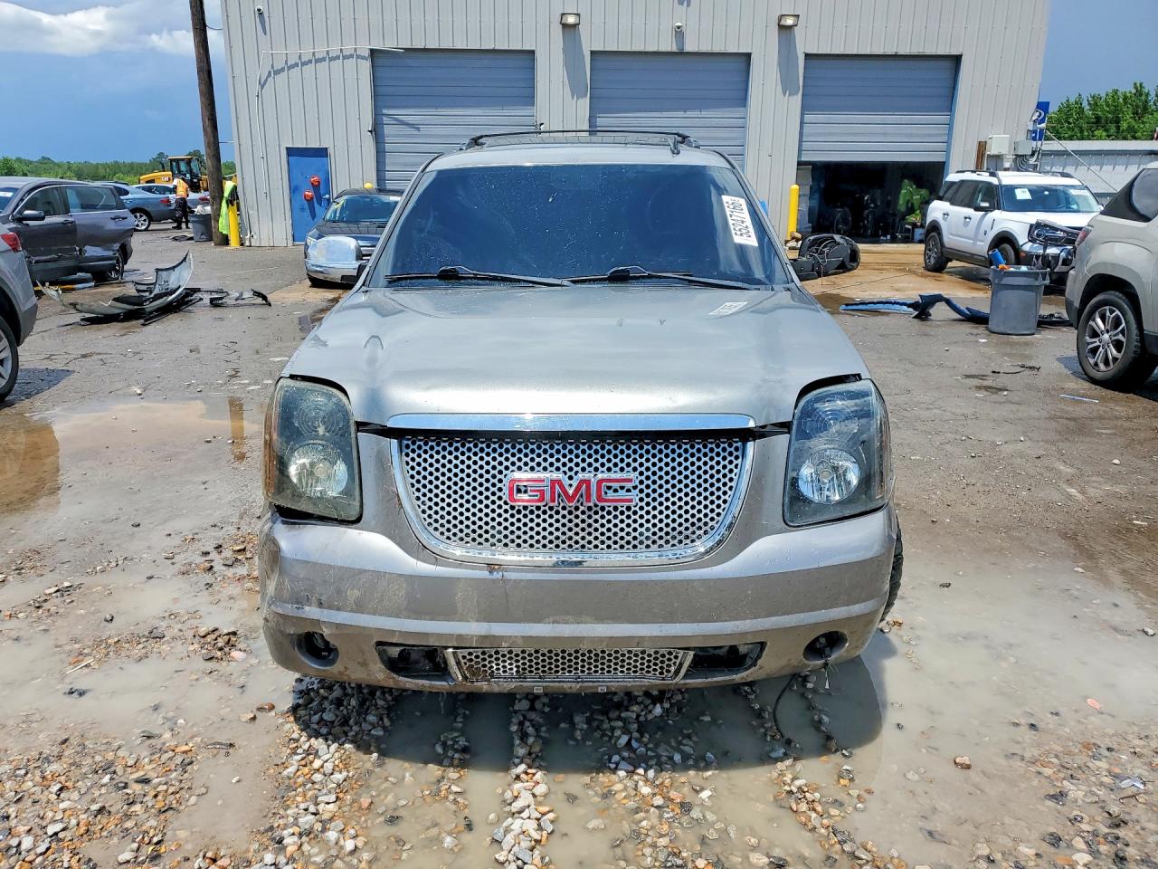 2008 Gmc Yukon Tan vin: 1GKFC13008R225050