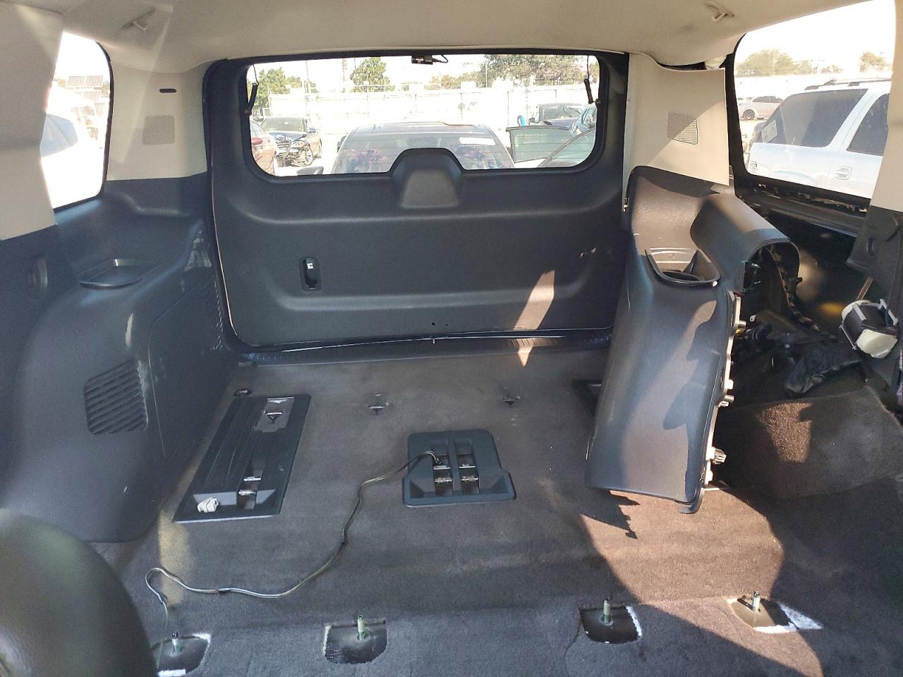 2007 Gmc Yukon Black vin: 1GKFC13037R386149