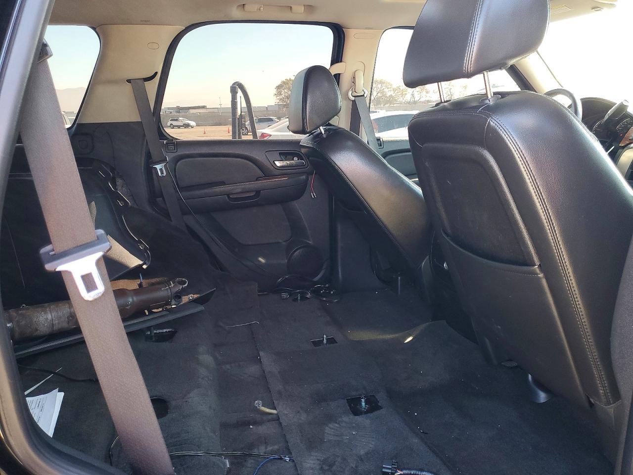 2007 Gmc Yukon Black vin: 1GKFC13037R386149