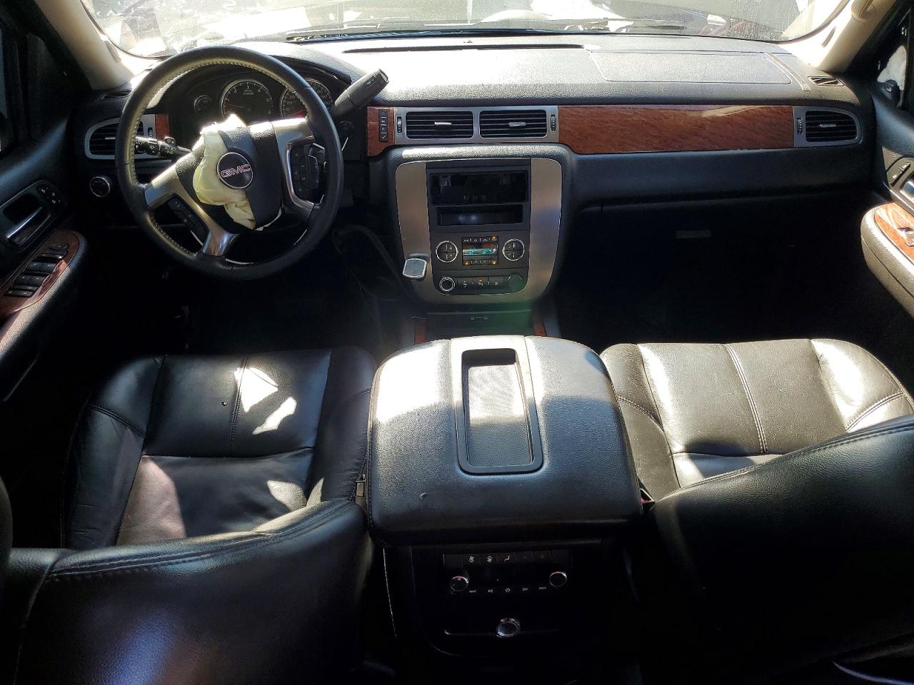 2007 Gmc Yukon Black vin: 1GKFC13037R386149