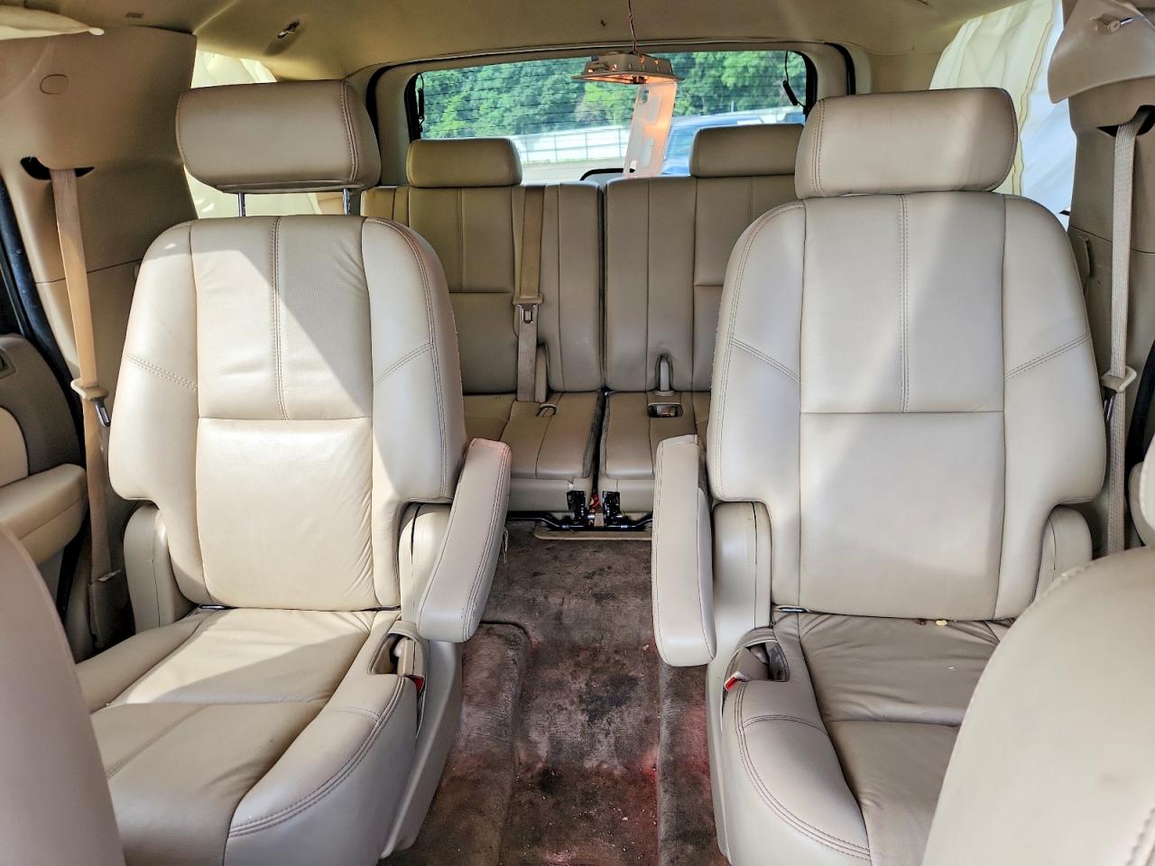 2008 Gmc Yukon Tan vin: 1GKFC13038R217511