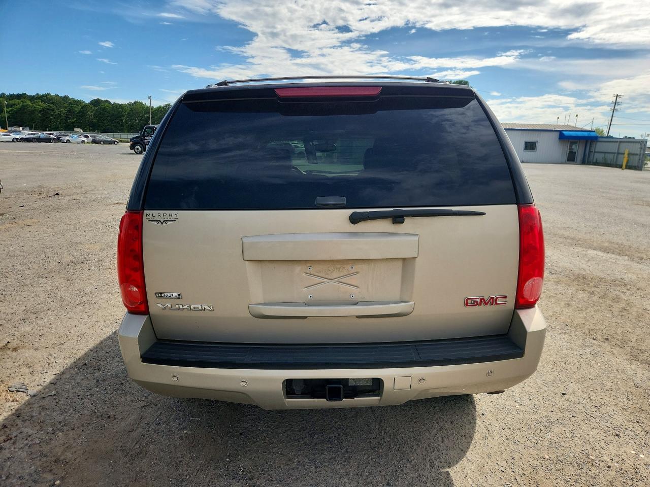 2008 Gmc Yukon Tan vin: 1GKFC13038R217511