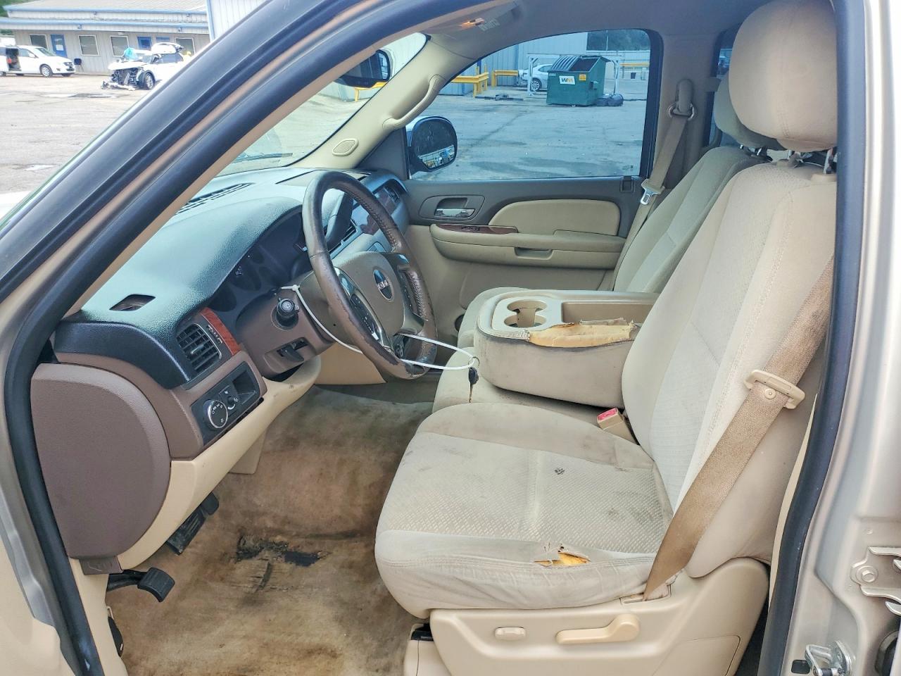 2007 Gmc Yukon Tan vin: 1GKFC13057R232736