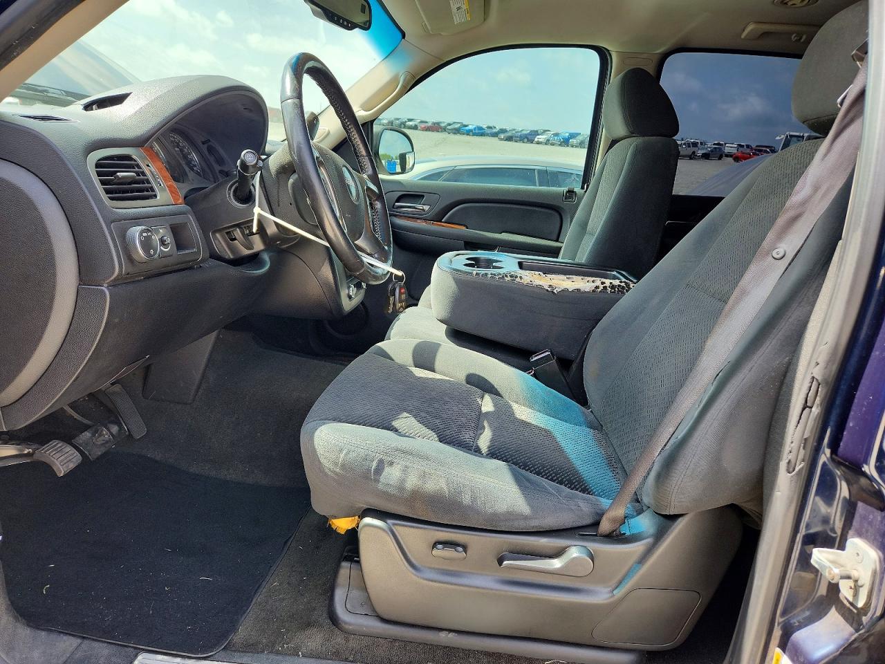 2007 Gmc Yukon Blue vin: 1GKFC13067R237640
