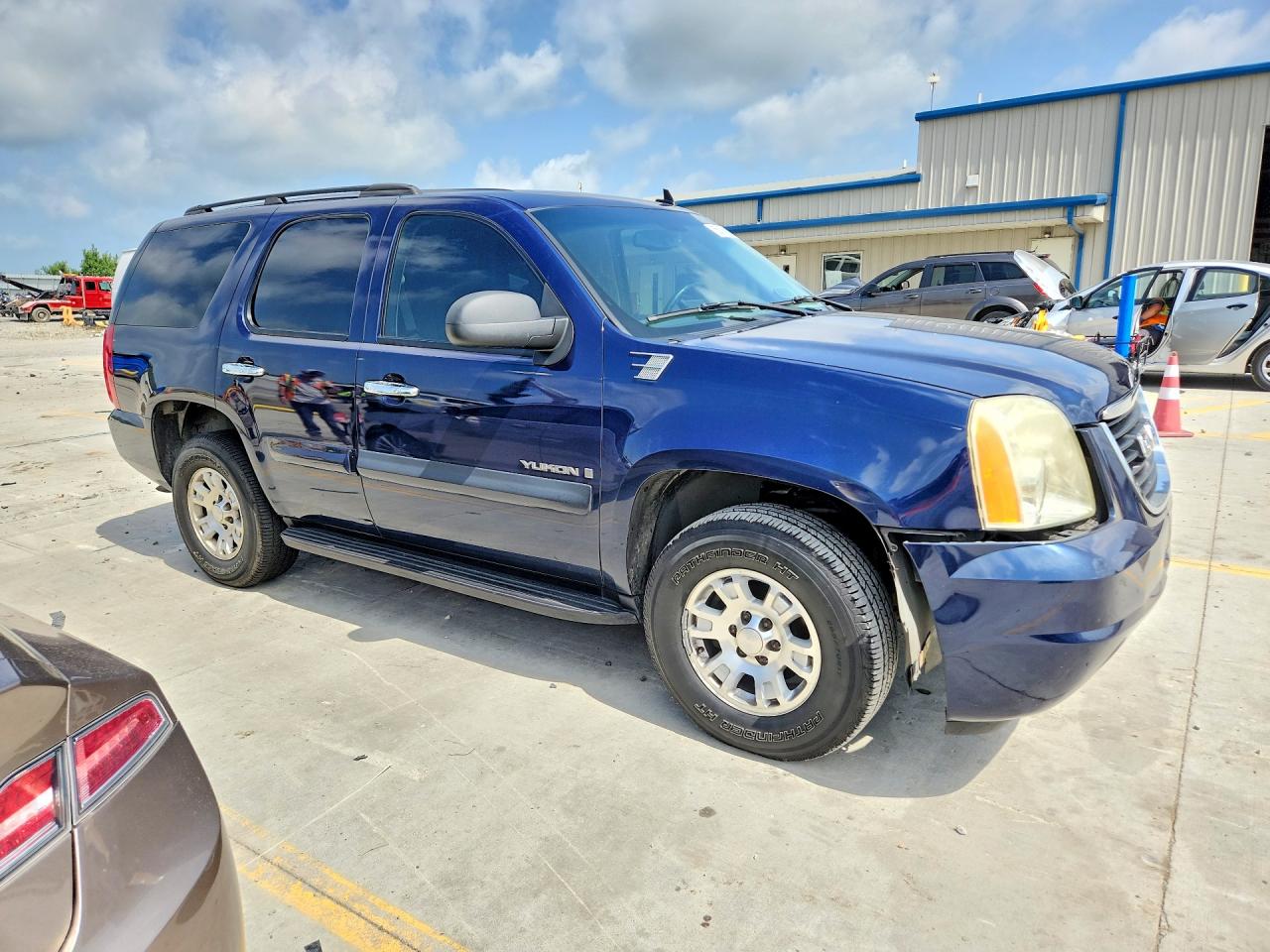 2007 Gmc Yukon Blue vin: 1GKFC13067R237640