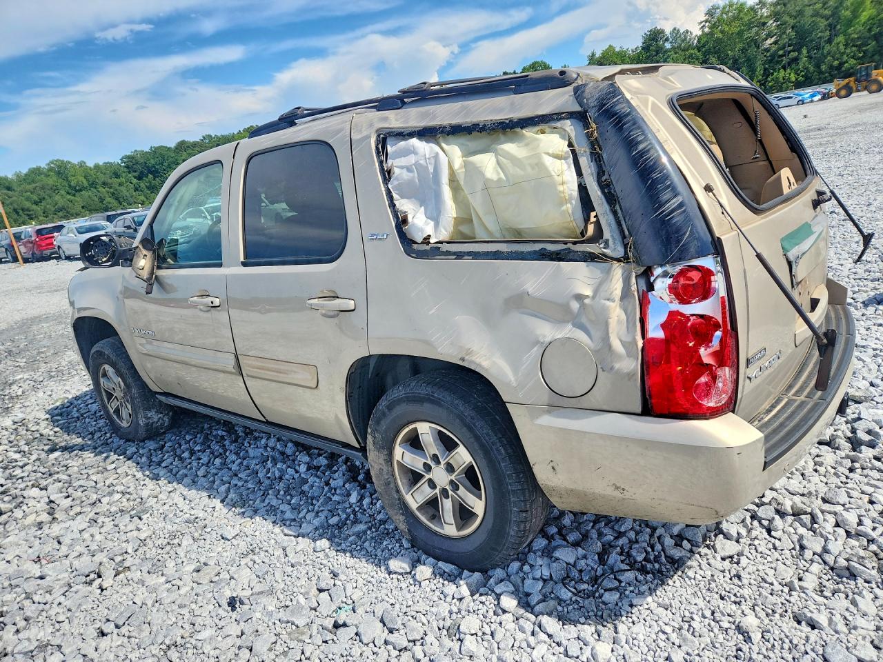 2008 Gmc Yukon Бежевый vin: 1GKFC13068J190710