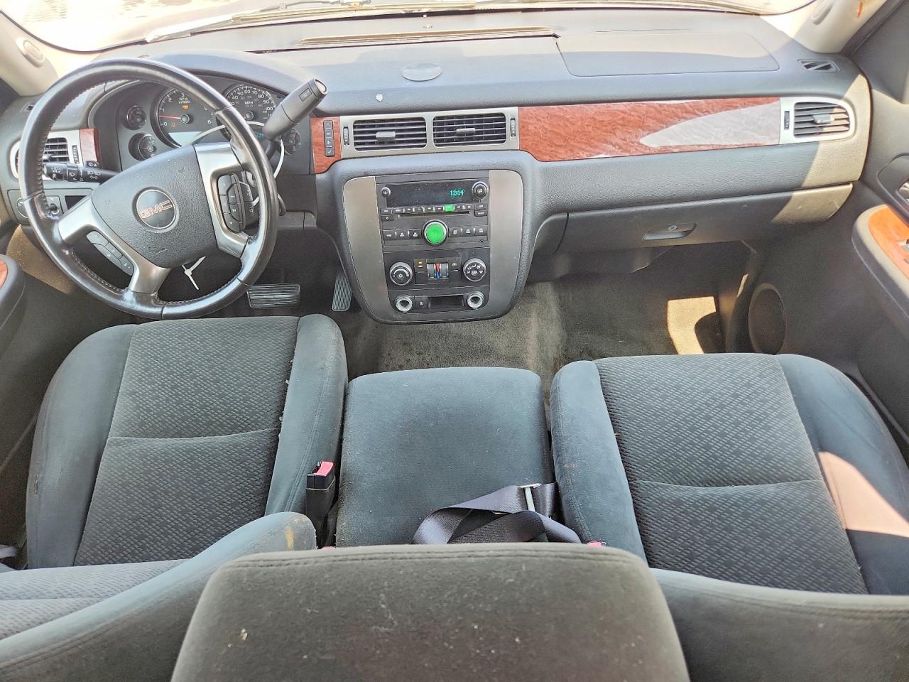 2007 Gmc Yukon Black vin: 1GKFC13077R391645