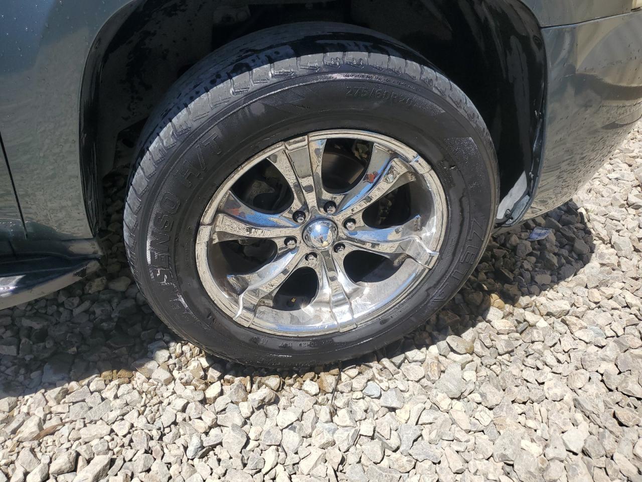 2008 Gmc Yukon Blue vin: 1GKFC13088R206536 Damage: Right Front Wheel, Curb Rash, 5 To 6 Inches
