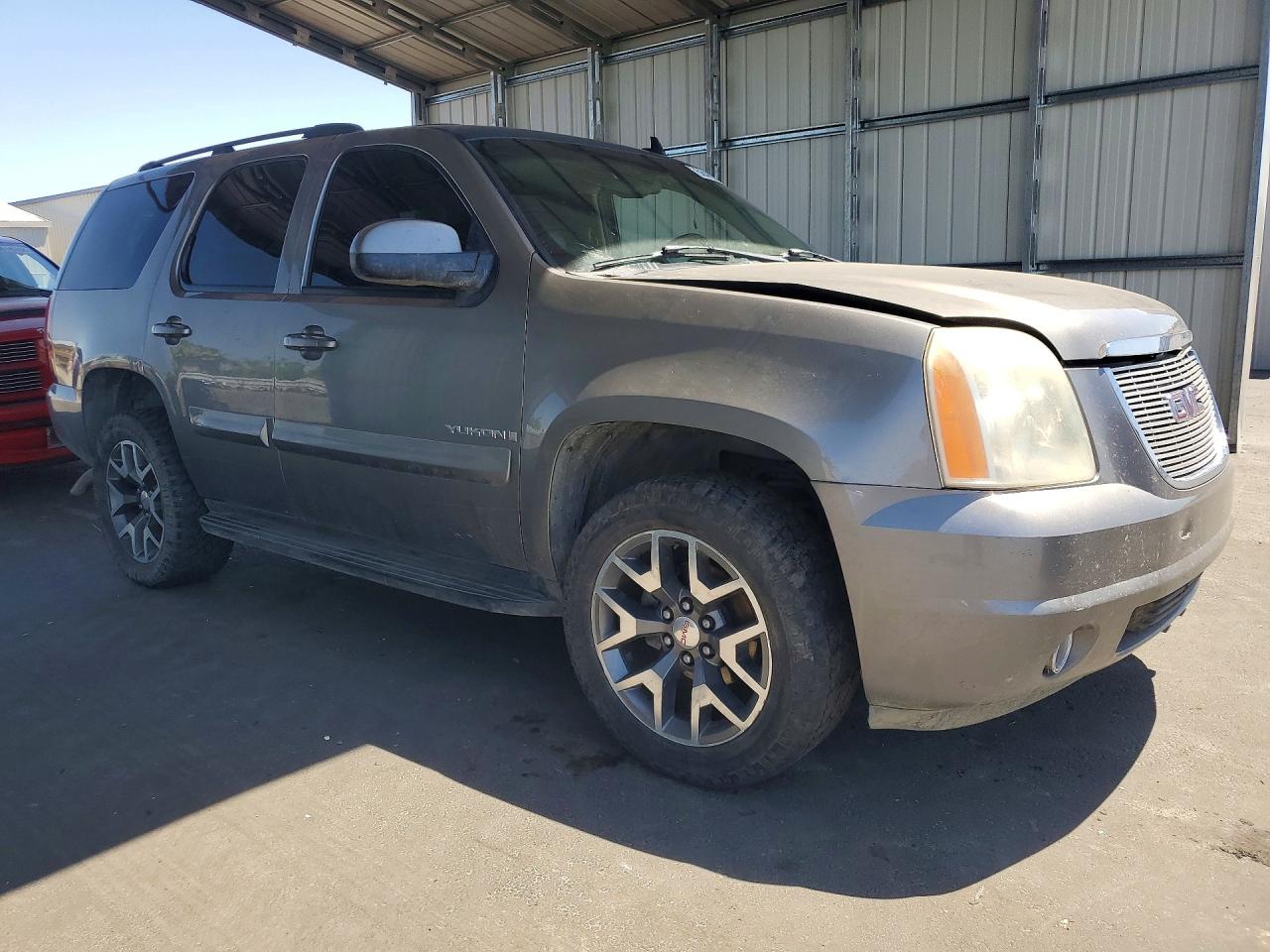 2007 Gmc Yukon Silver vin: 1GKFC13097J121122