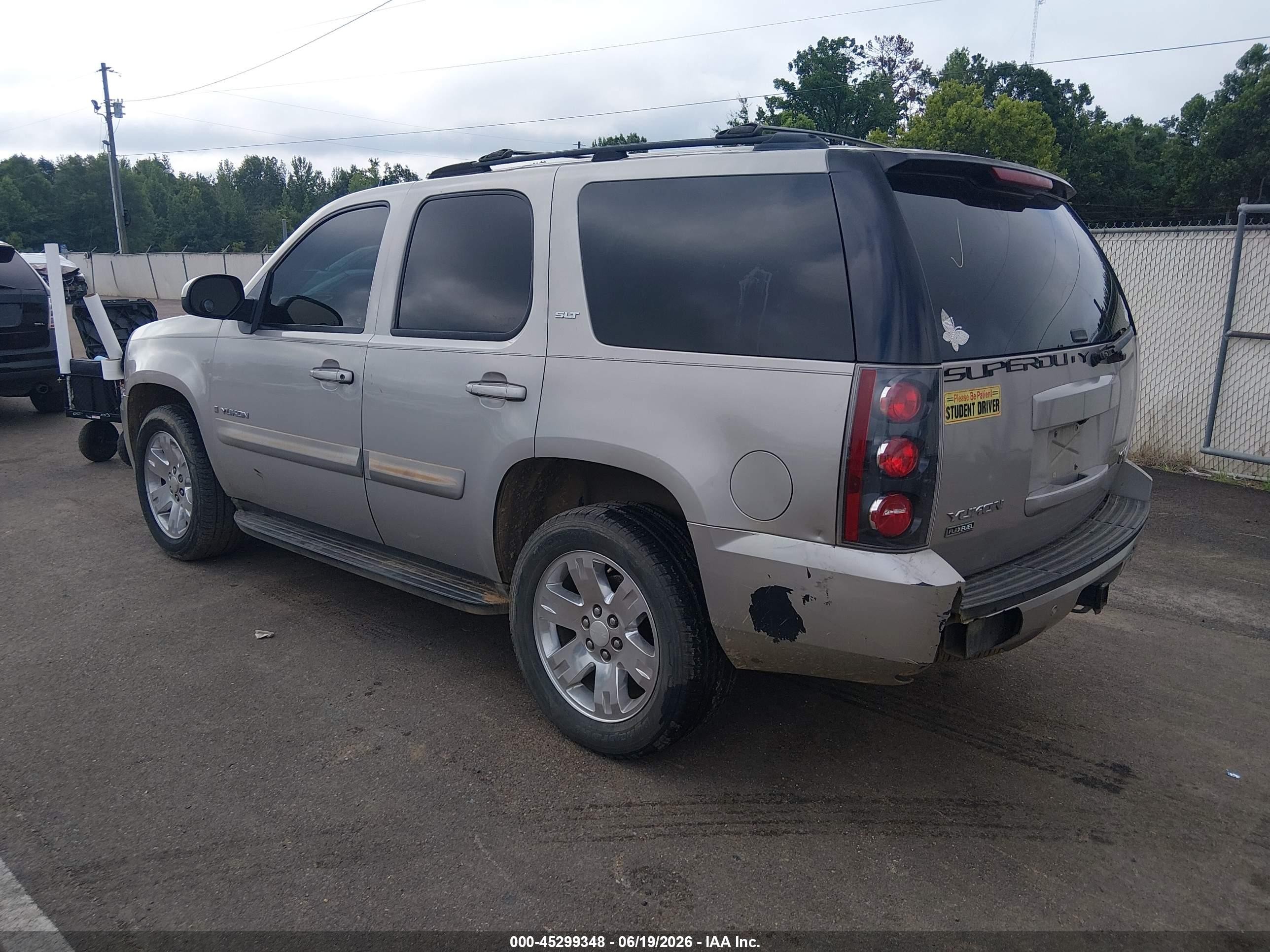 2007 Gmc Yukon Slt Silver vin: 1GKFC13097R322603