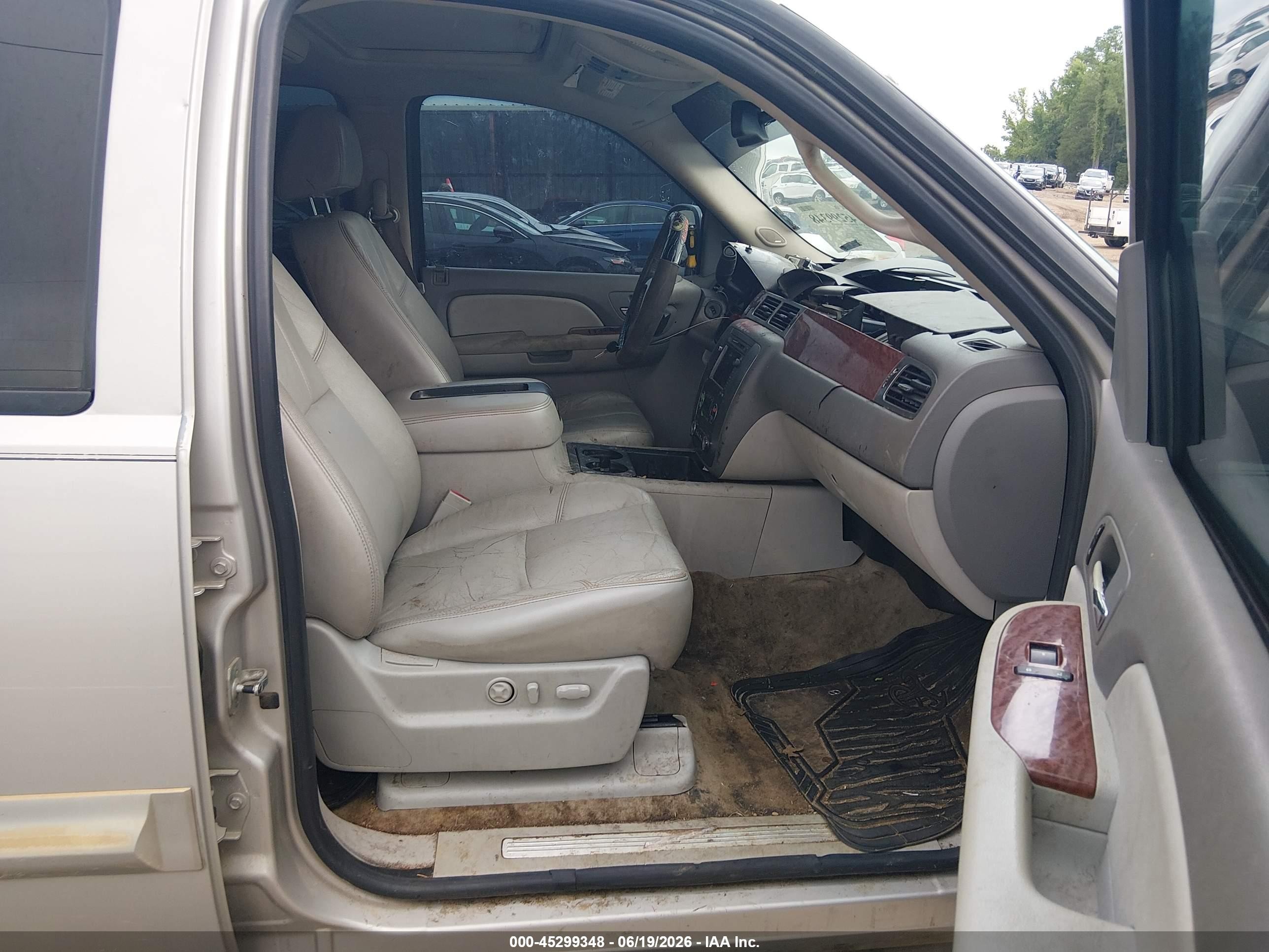 2007 Gmc Yukon Slt Silver vin: 1GKFC13097R322603