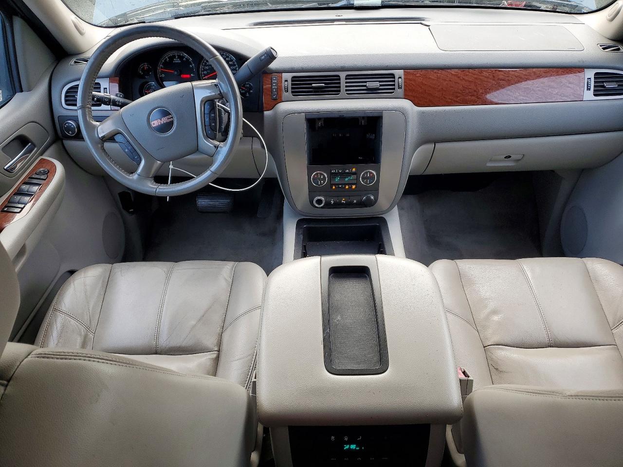2008 Gmc Yukon Blue vin: 1GKFC13098R220445