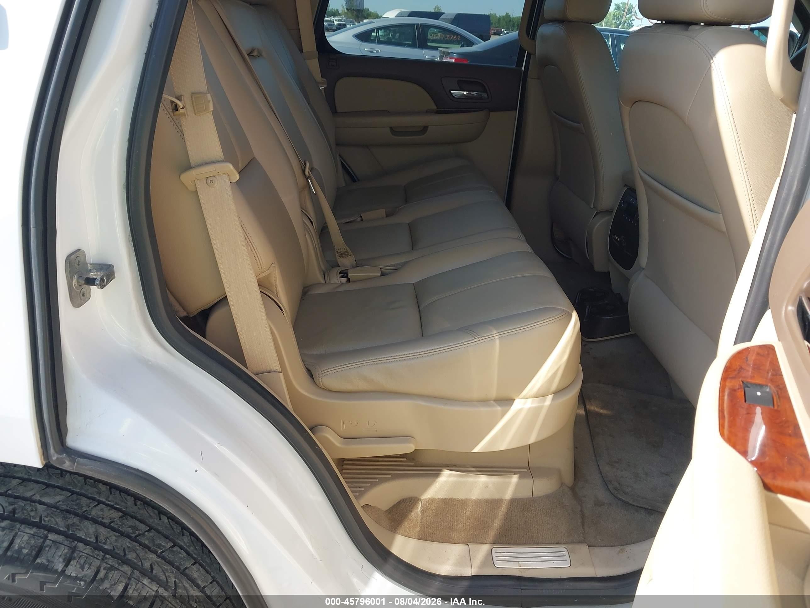 2009 Gmc Yukon Hybrid White vin: 1GKFC13569R100342