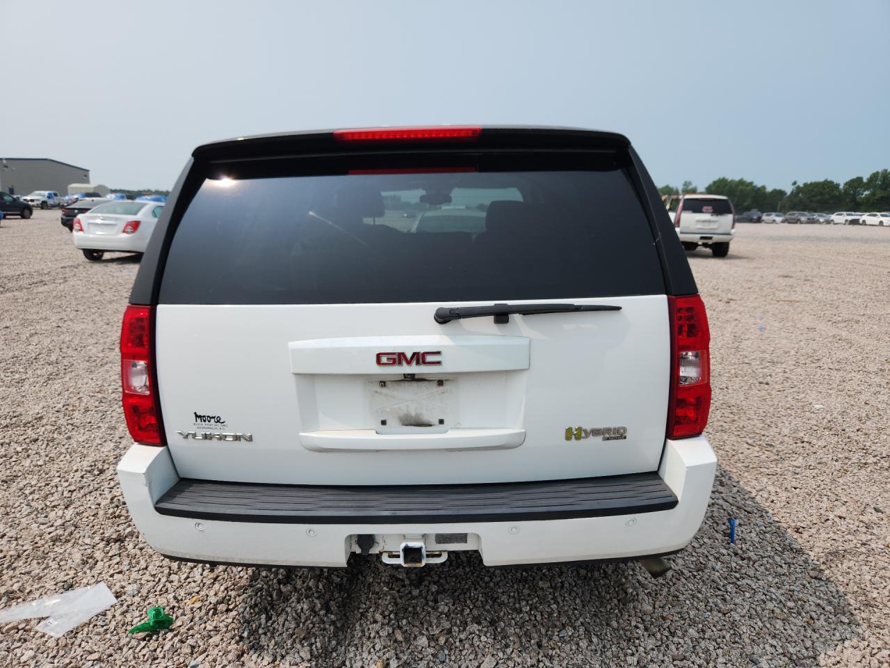 2008 Gmc Yukon Hybrid White vin: 1GKFC13588R220948