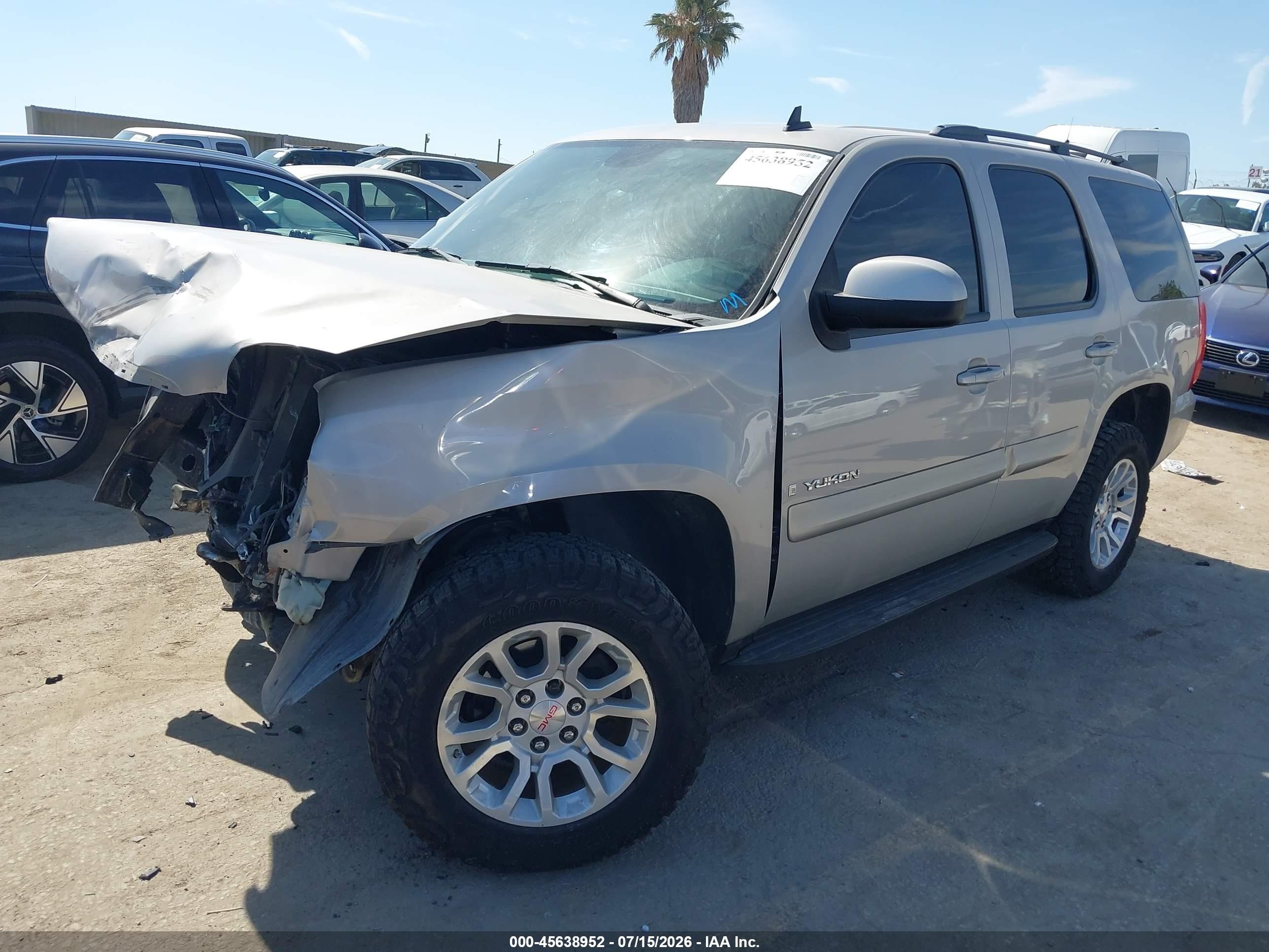2007 Gmc Yukon Sle Silver vin: 1GKFC13C27J349988