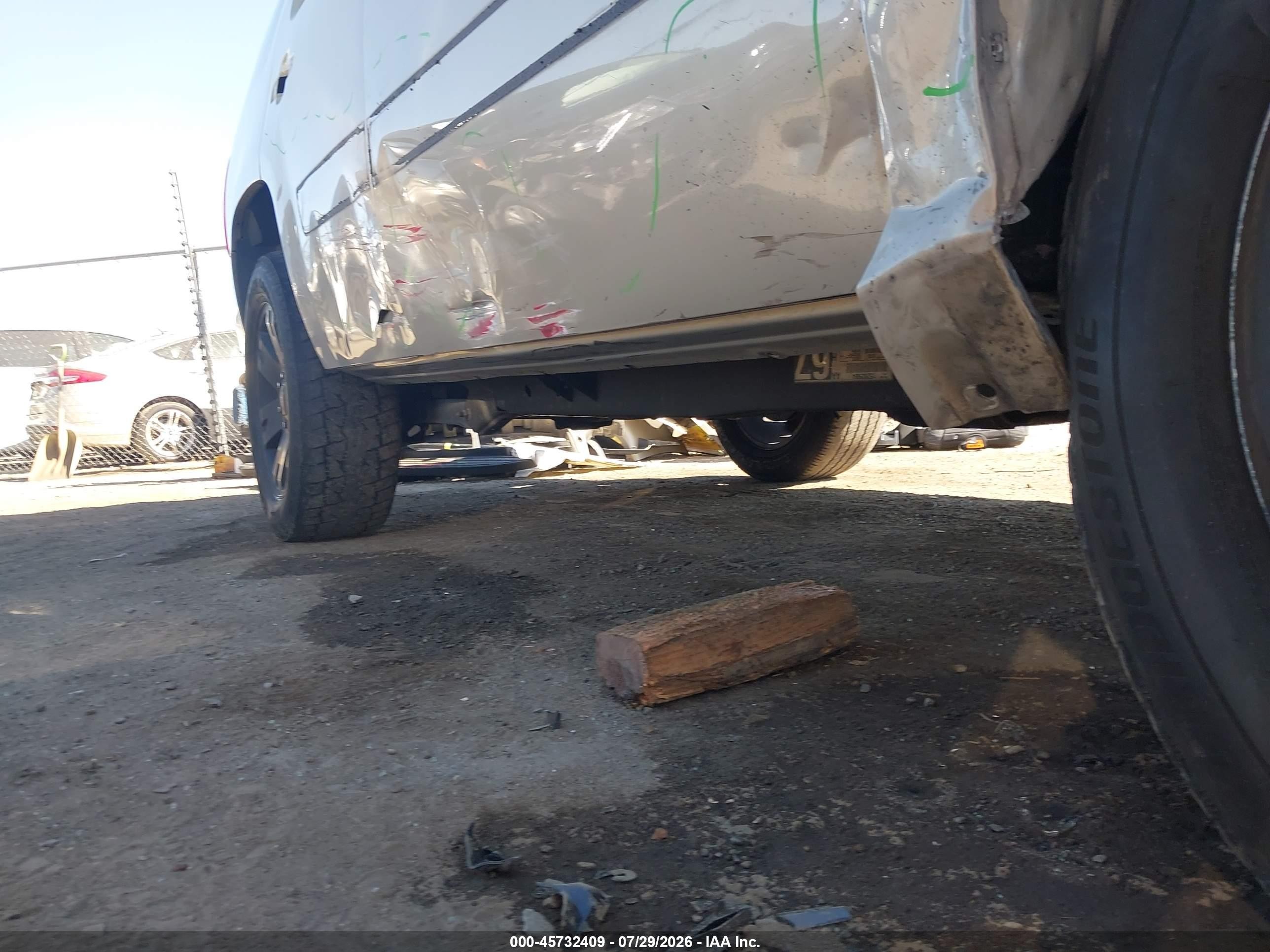 2007 Gmc Yukon Sle Champagne vin: 1GKFC13C27R413271