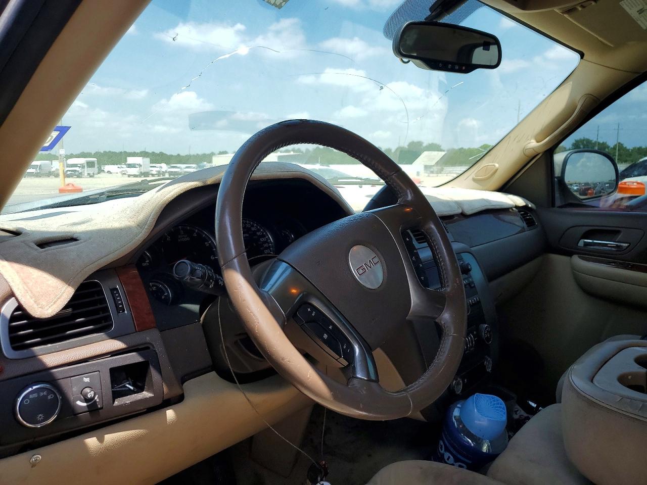2007 Gmc Yukon Beige vin: 1GKFC13C57R369427