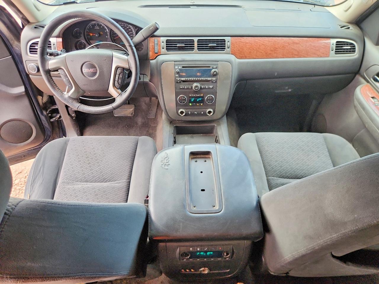 2007 Gmc Yukon Blue vin: 1GKFC13J07R131435