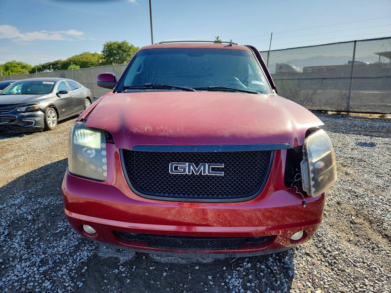 2007 Gmc Yukon Burgundy vin: 1GKFC13J27J102355