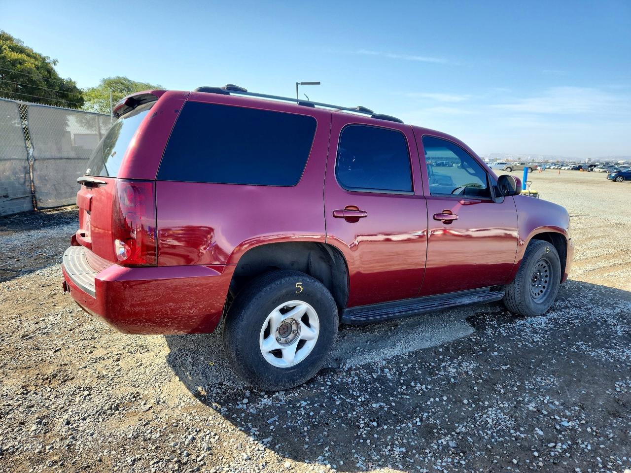 2007 Gmc Yukon Burgundy vin: 1GKFC13J27J102355