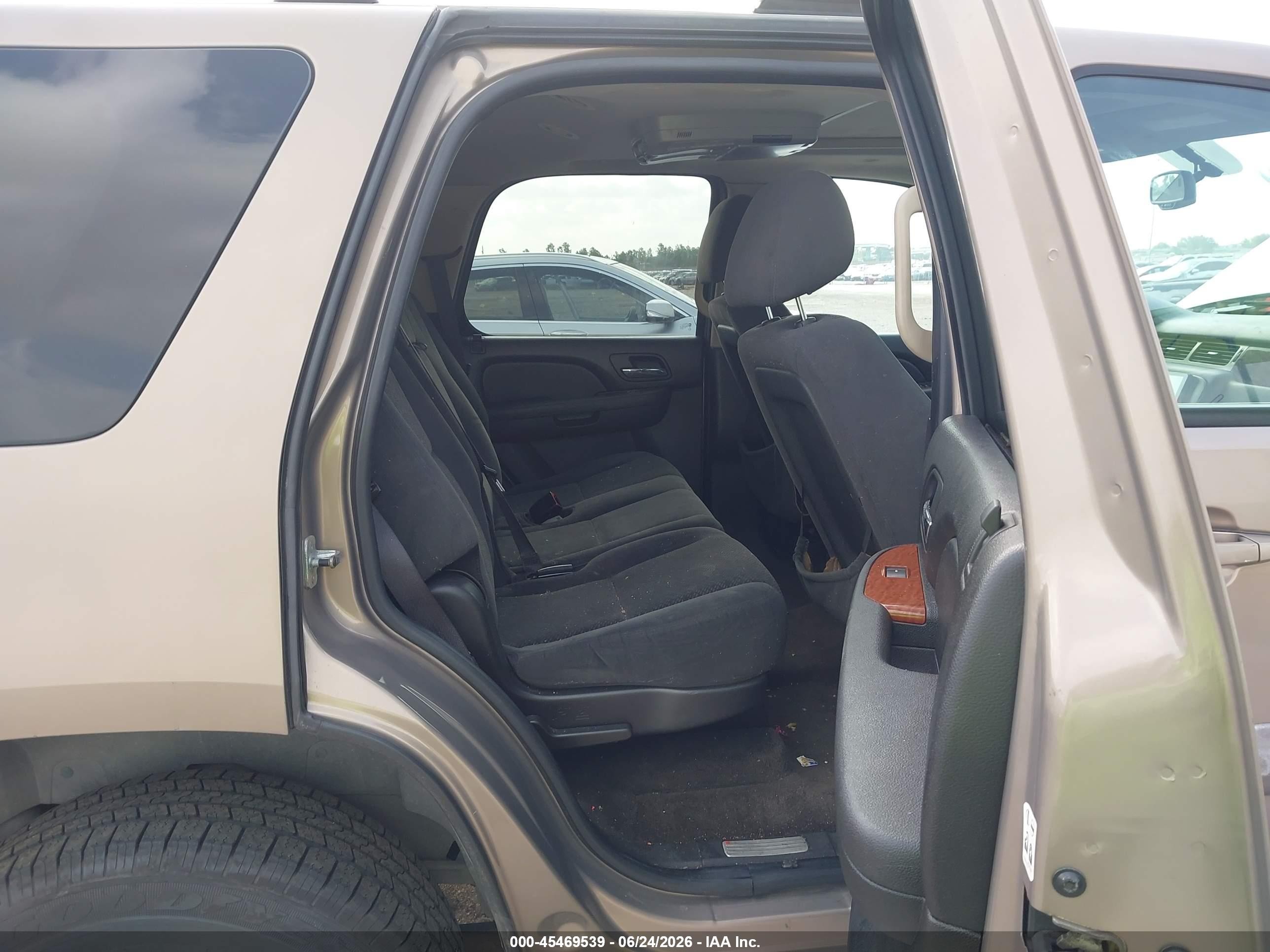 2007 Gmc Yukon Commercial Brown vin: 1GKFC13J27R293311