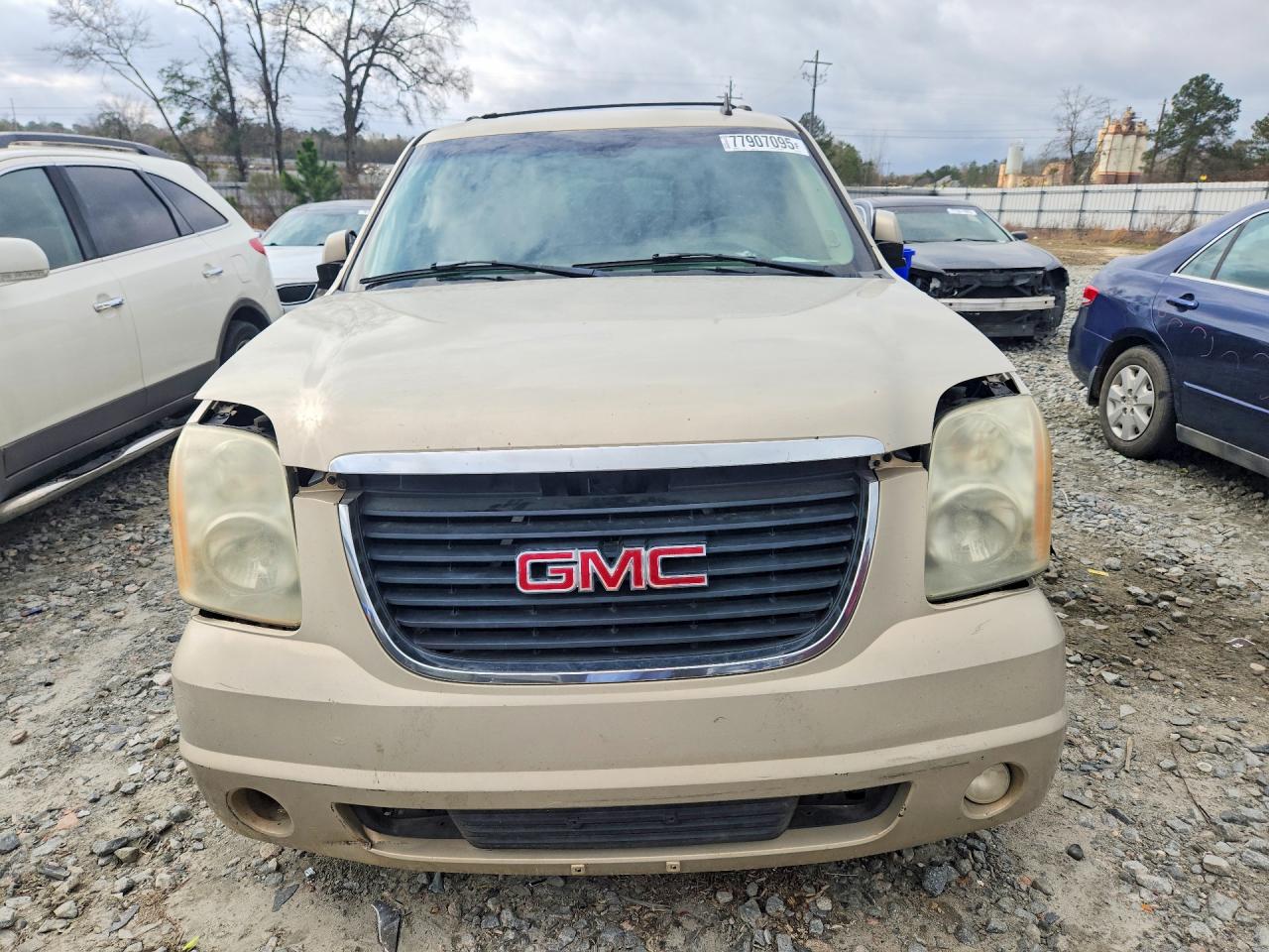 2007 Gmc Yukon Beige vin: 1GKFC13J37R143093